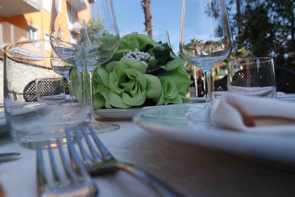 Hotel Villa San Giuseppe San Bartolomeo Al Mare Zewnętrze zdjęcie